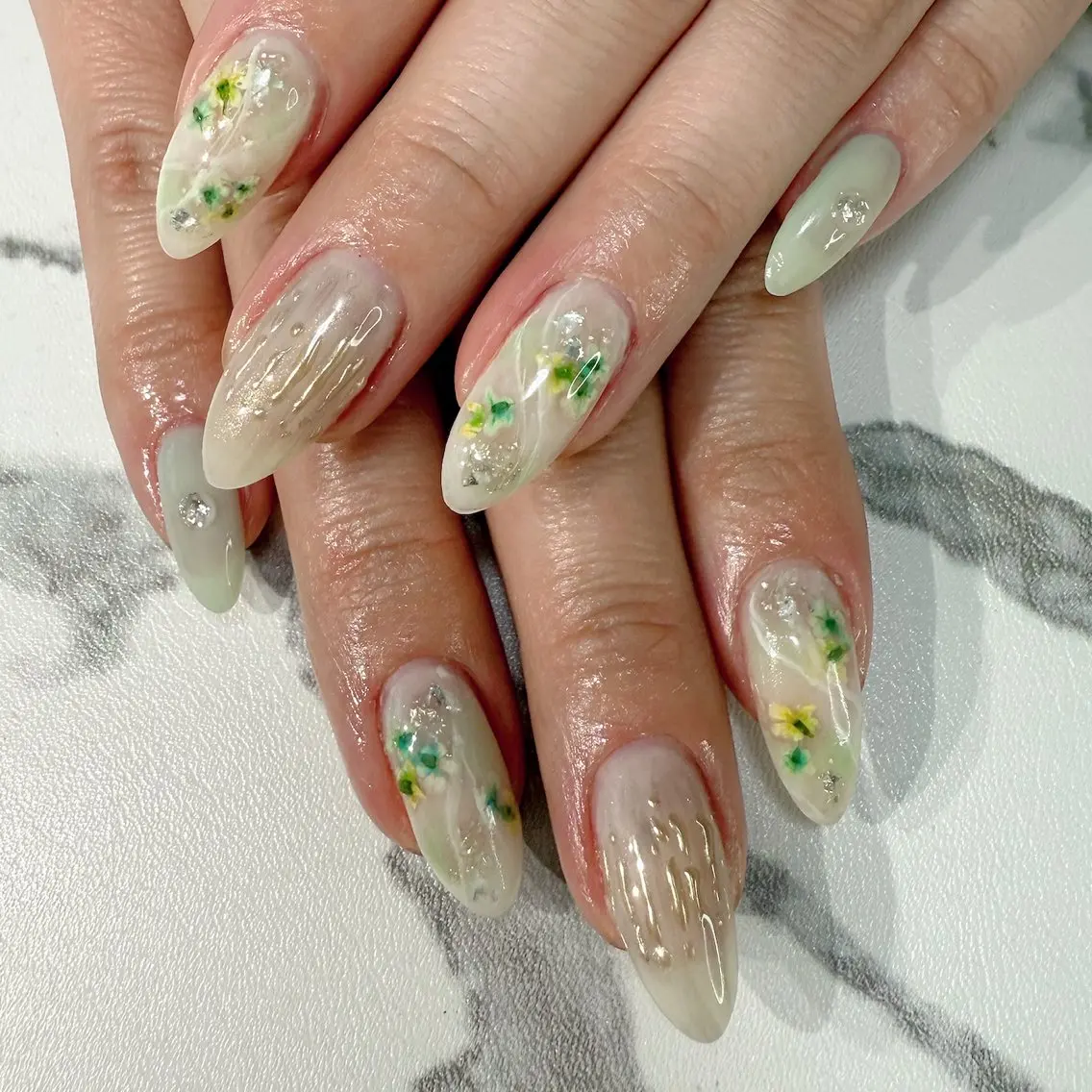 ネイル フットネイル ホームネイルサロン Shellのネイルデザイン