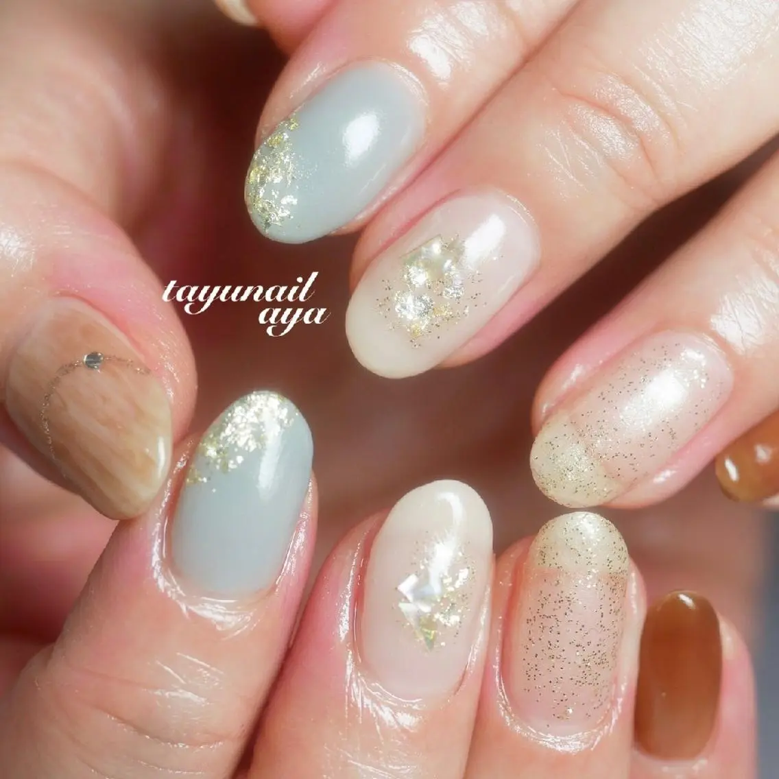ネイル ブルー ジェルネイル キラキラネイル ニュアンスネイル パラジェル ネイルサロン 【たゆnail】のネイルデザイン