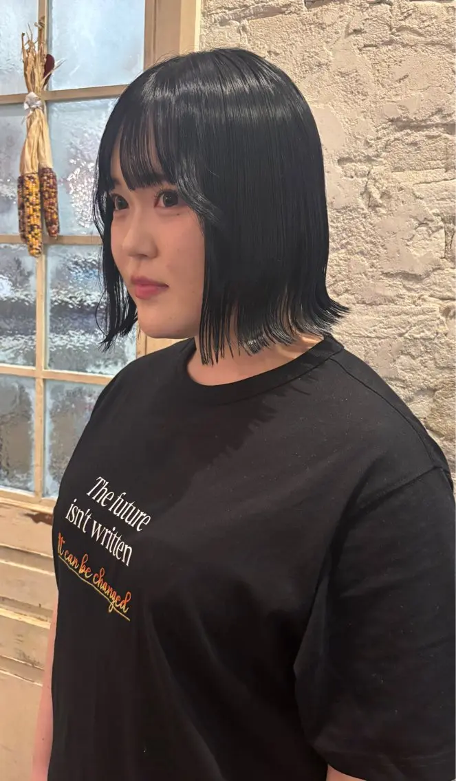 ショート 大塚 実優のヘアスタイル