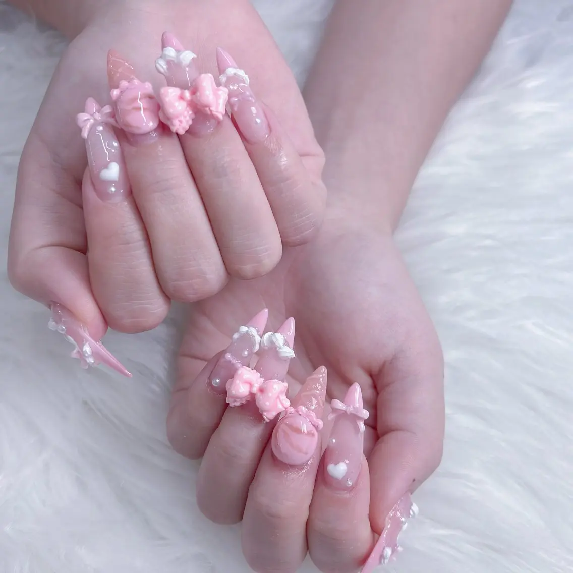 ネイル チークネイル 長さ出し フラッシュネイル ジェルネイル キラキラネイル kana nailのネイルデザイン