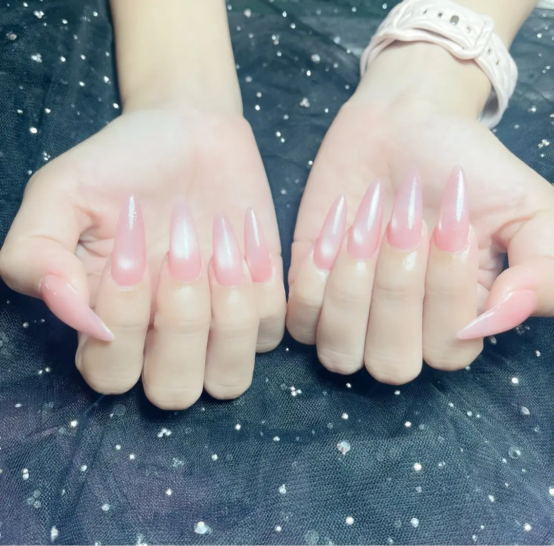 ネイル 韓国ネイル マグネットネイル 持ち込み ニュアンスネイル シンプルネイル ハンドネイル Huyn Nail Shinjyukuのネイルデザイン