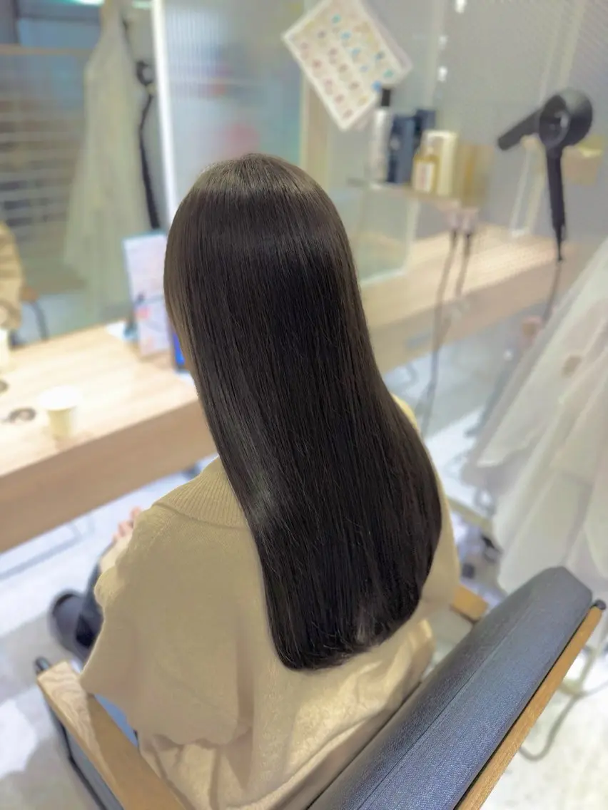 ロング カット 縮毛矯正 トリートメント バイエイト名古屋 星野ヒロトのヘアスタイル