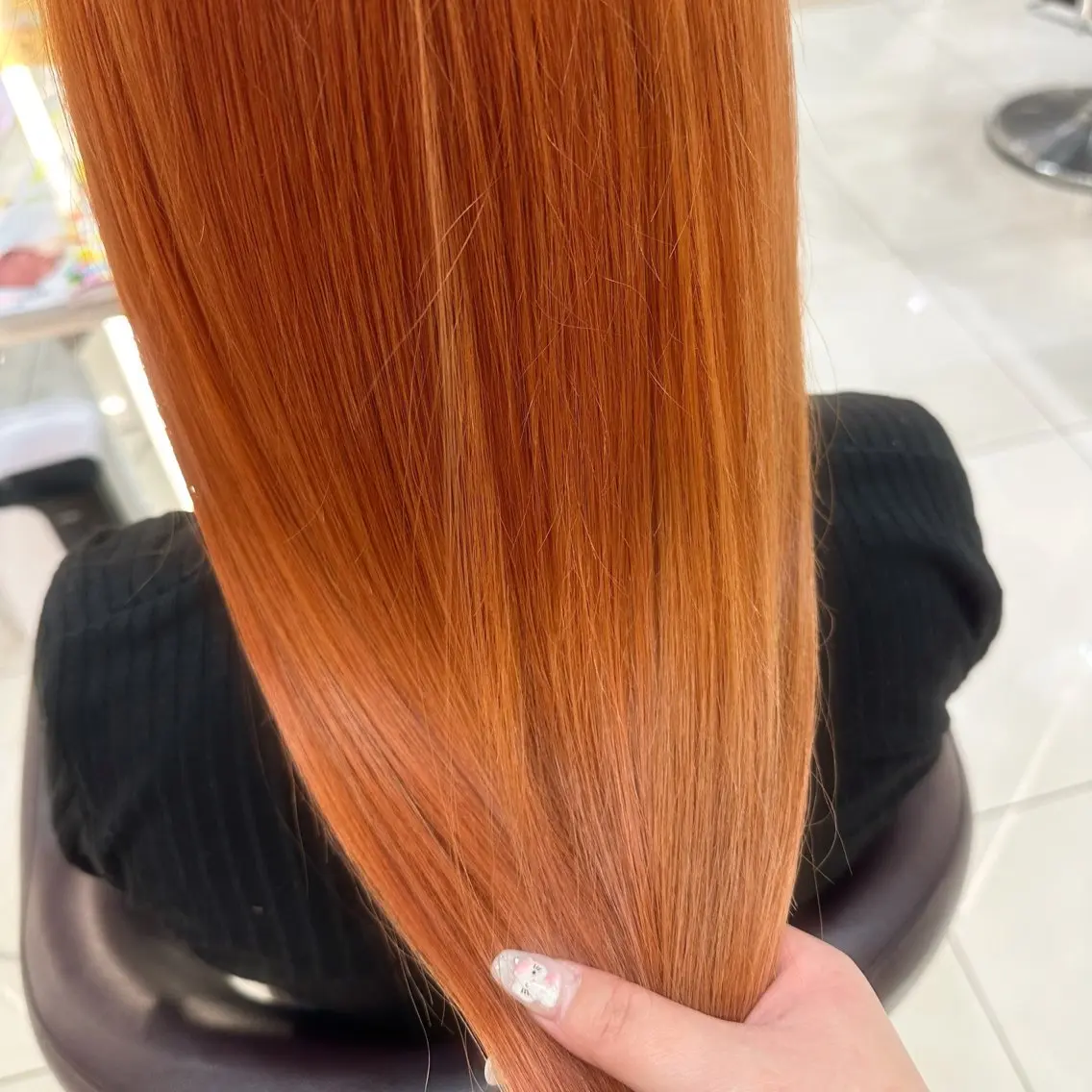 ロング ヘアカラー 期間限定特別価格🎀 カワノ アカネのヘアスタイル