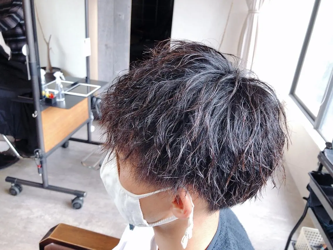 パーマ メンズ メンズパーマ ケイゴ【店長】 メンズパーマ特化のヘアスタイル