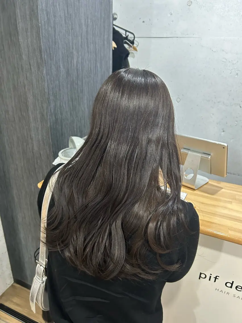 カラー pifdesign /manamiのヘアスタイル