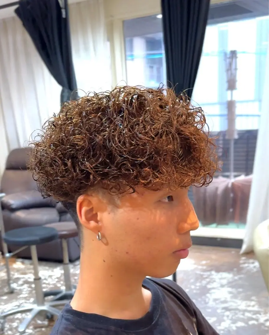 ミディアム ミディアムパーマ カット 坂梨 健斗のヘアスタイル