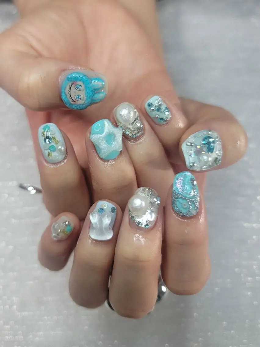 ネイル . MAKI NAILのネイルデザイン