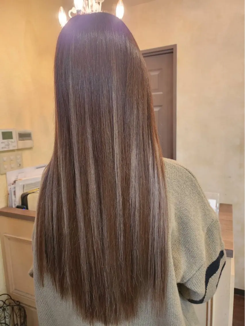 ロング ヘアアレンジ シールエクステ ラベンダーベージュ エクステ カット エクステ MagicMush ✴︎シールエクステのヘアスタイル