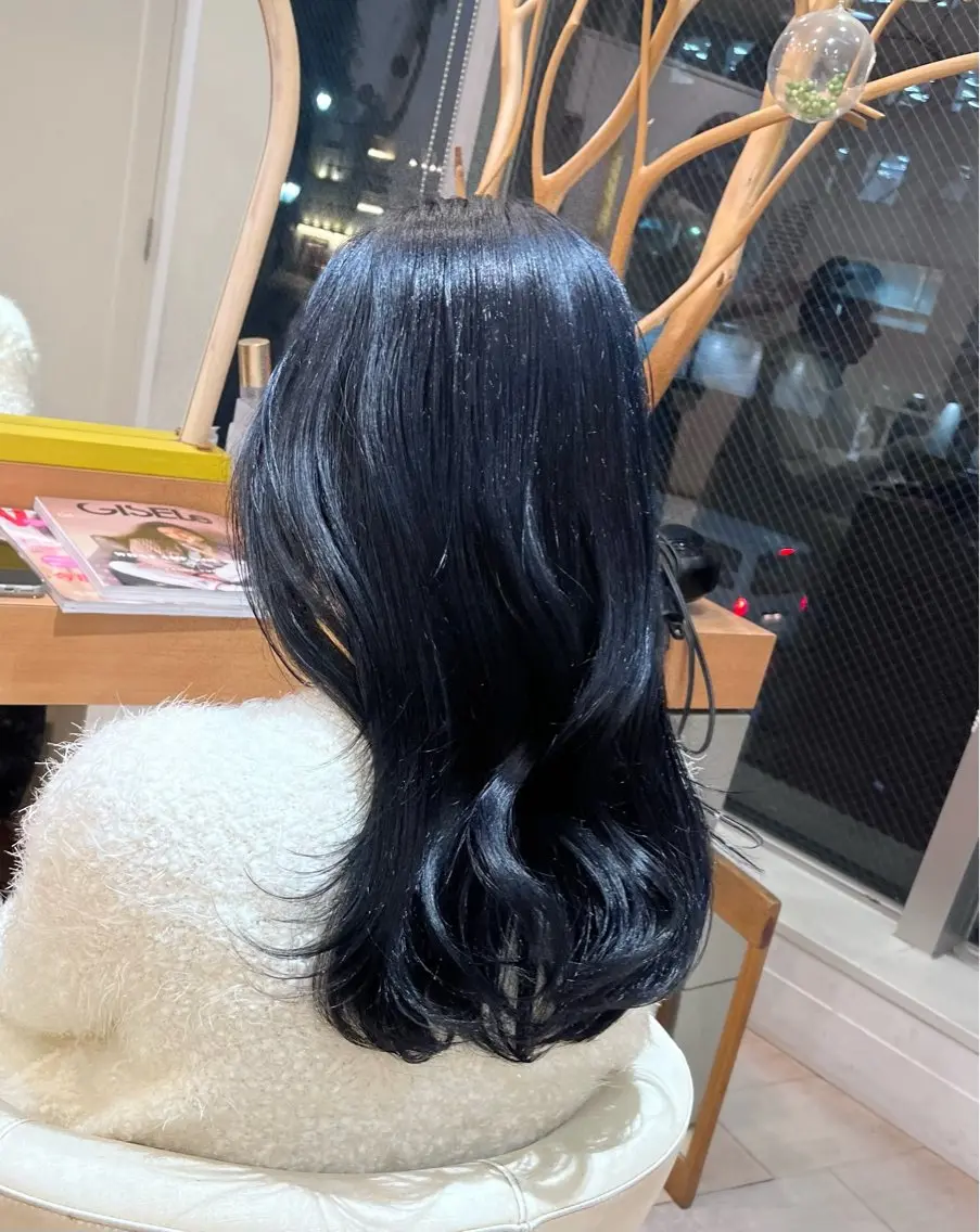 セミロング カラー くびれヘア 顔周りカット 韓国風ヘア レイヤーカット 似合わせカット ヘアカラー トリートメント LUNA🌙韓国ヘア 🌙レイヤーカットのヘアスタイル