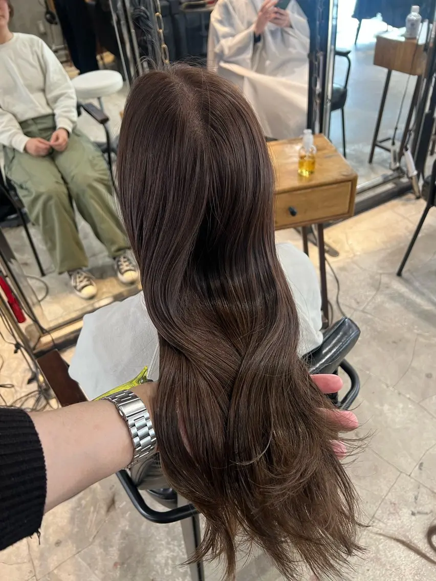 ロング カラー カット ヘアカラー トリートメント 赤みゼロ/透明感 カラー🌿KANTAのヘアスタイル