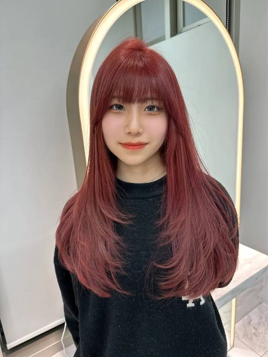 ロング カラー レッドカラー レイヤーカット 🍒楓🍒北九州1 艶カラー作る人🎨のヘアスタイル