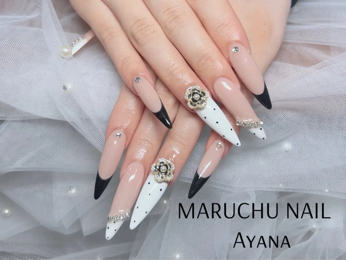 ネイル ハンドネイル MARUCHU Ayanaのネイルデザイン