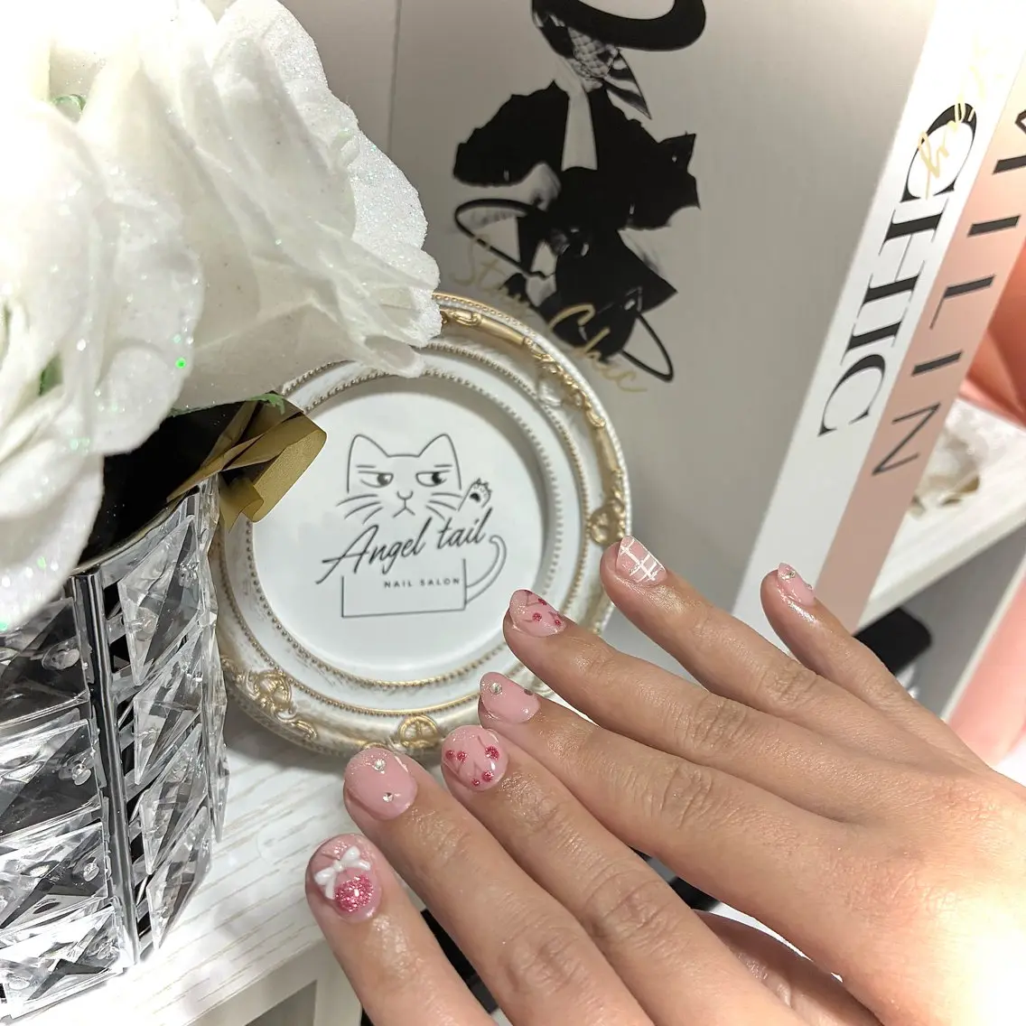 ネイル ハンドネイル Angel tailのネイルデザイン