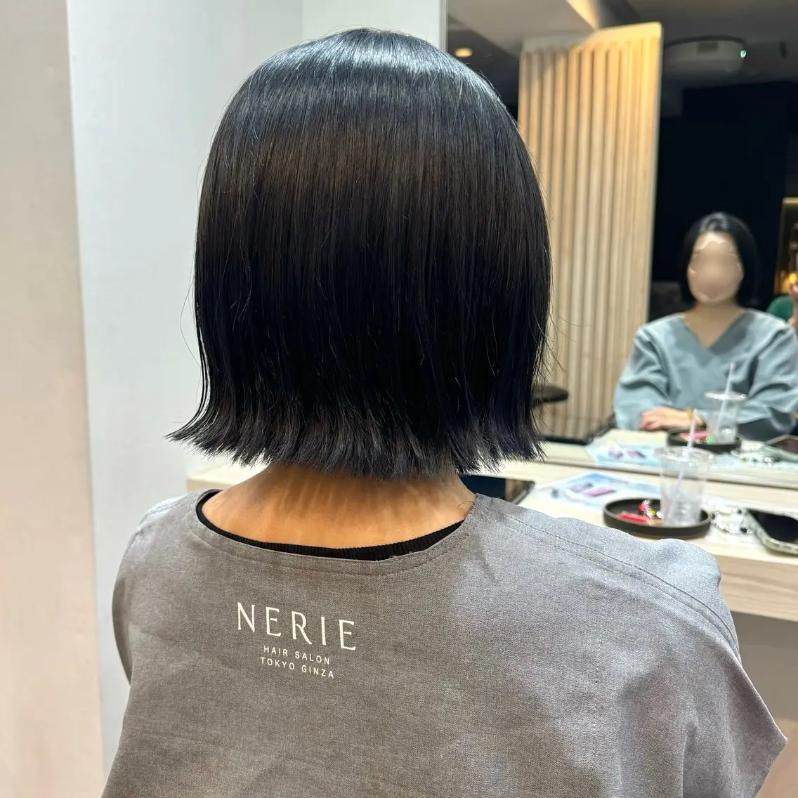 ショート カラー 外ハネヘア カット ヘアカラー 松木 花鈴のヘアスタイル