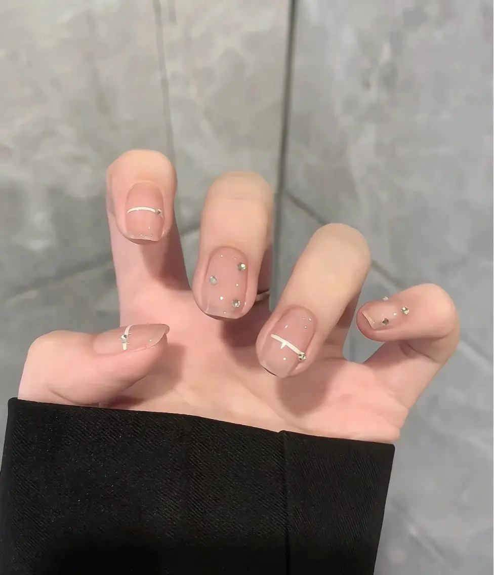 ネイル ハンドネイル H&B しんのネイルデザイン