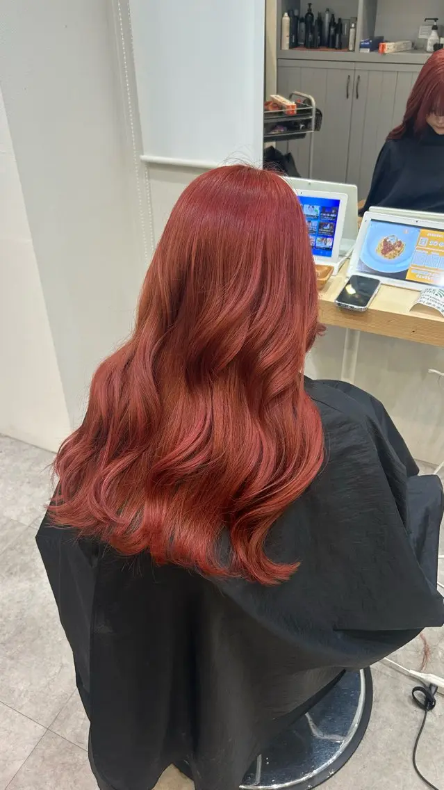 カラー ヘアカラー 杉谷 知怜のヘアスタイル