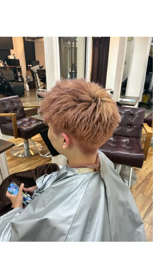 カラー メンズ スパイキーショート ヘアカラー 華夢 /ｶﾉﾝのヘアスタイル