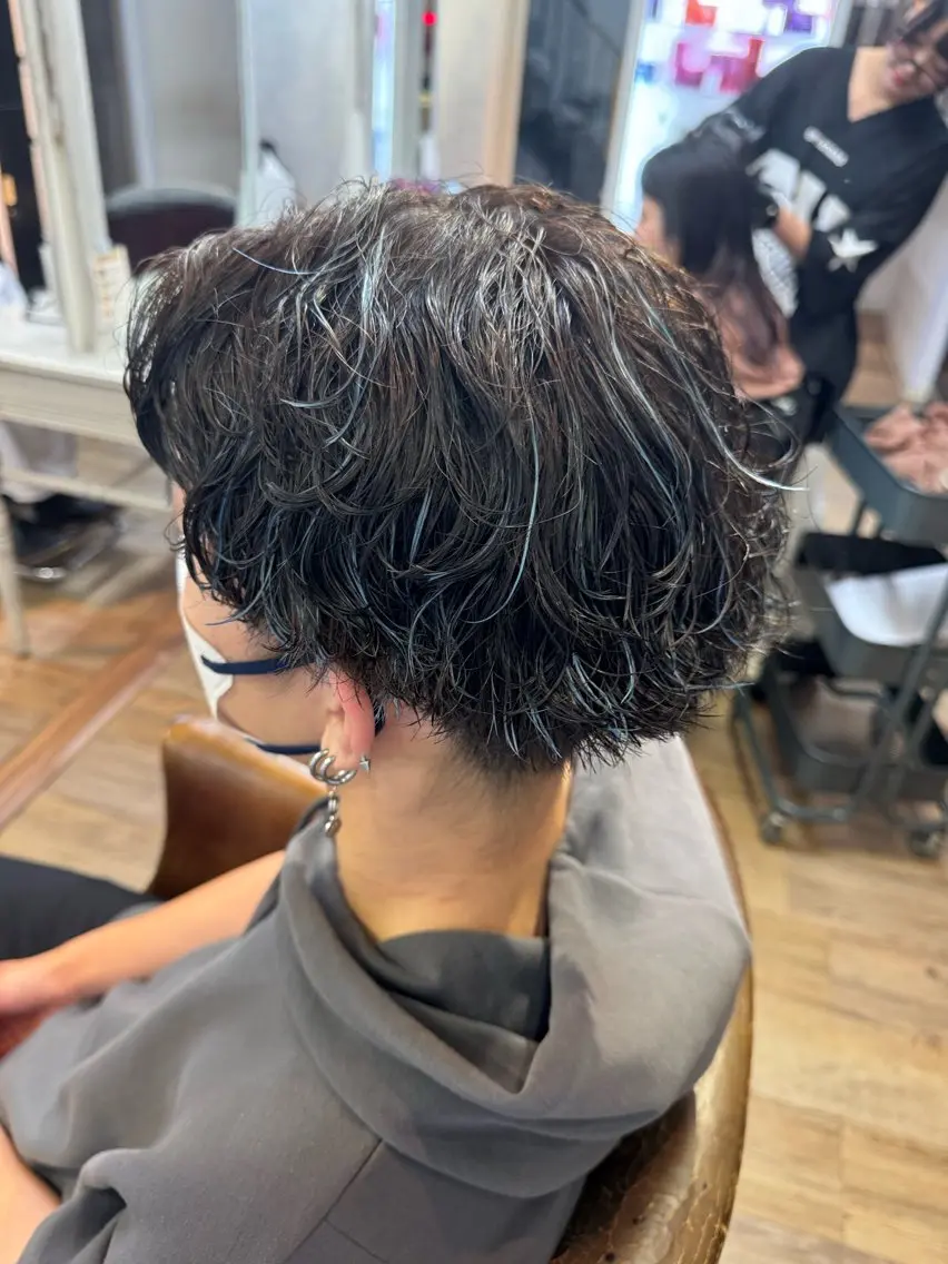 ショート カラー パーマ メンズ特化 ⚡️ひりゅう⚡️のヘアスタイル