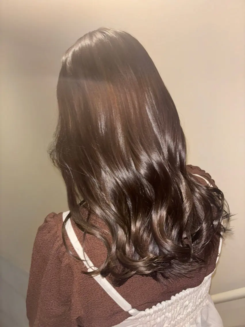セミロング カラー ブラウンカラー 透明感カラー Raykyoto烏丸 kahoのヘアスタイル