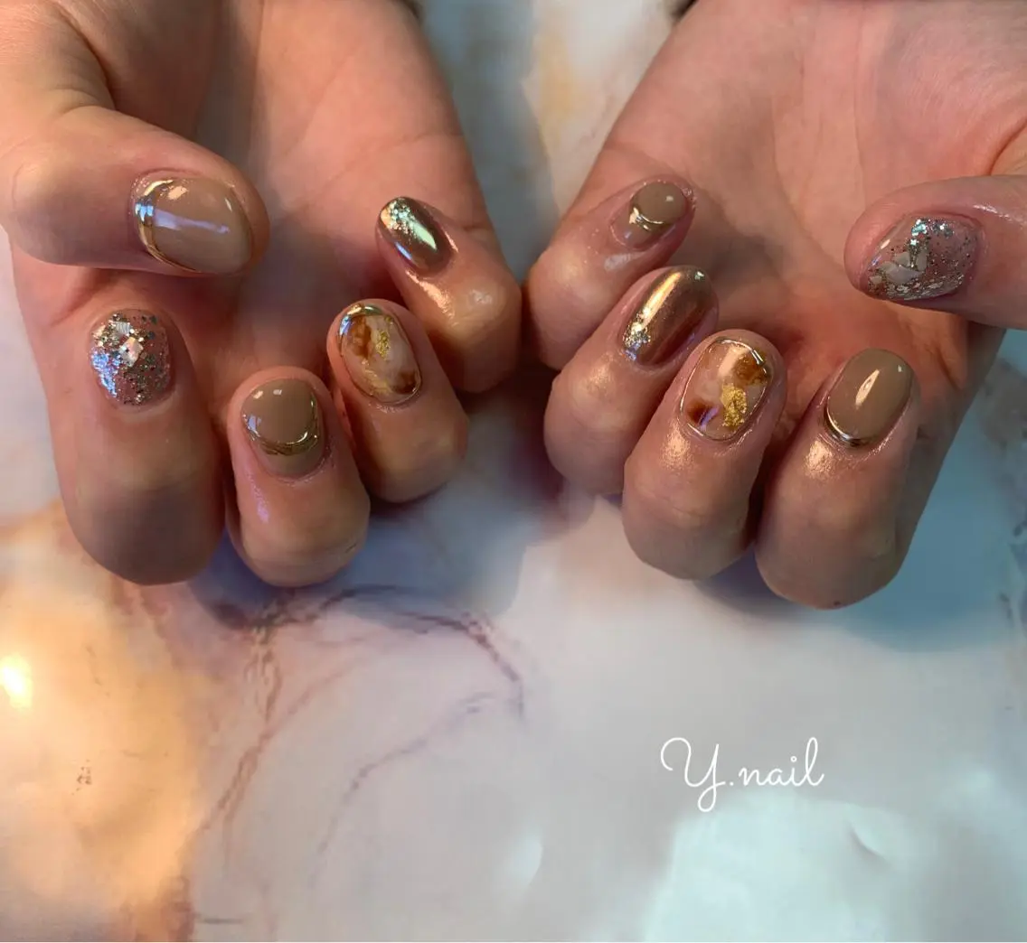 ネイル ブラウン ニュアンスネイル Feliz yuukaのネイルデザイン