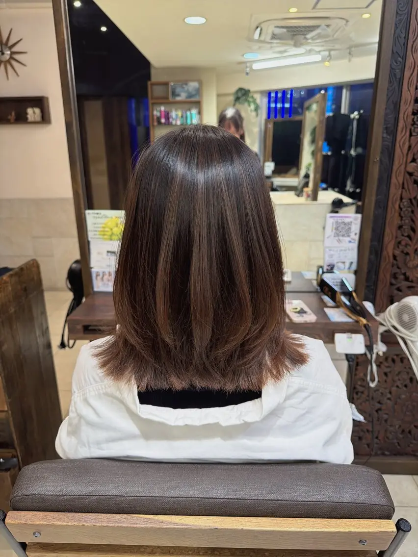 ミディアム ミディアムレイヤー レイヤーカット 髙橋遥 池袋 /レディースカットのヘアスタイル