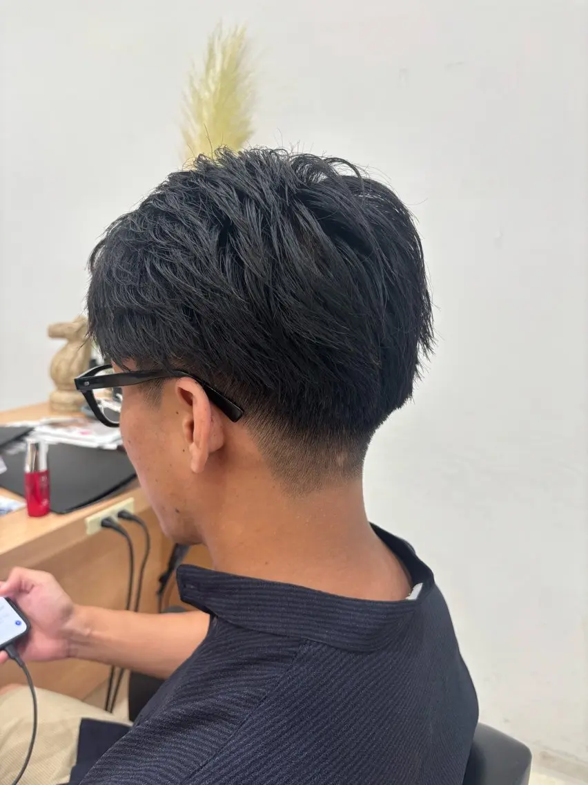 メンズ フェードカット カット 垣村 艶樹のヘアスタイル