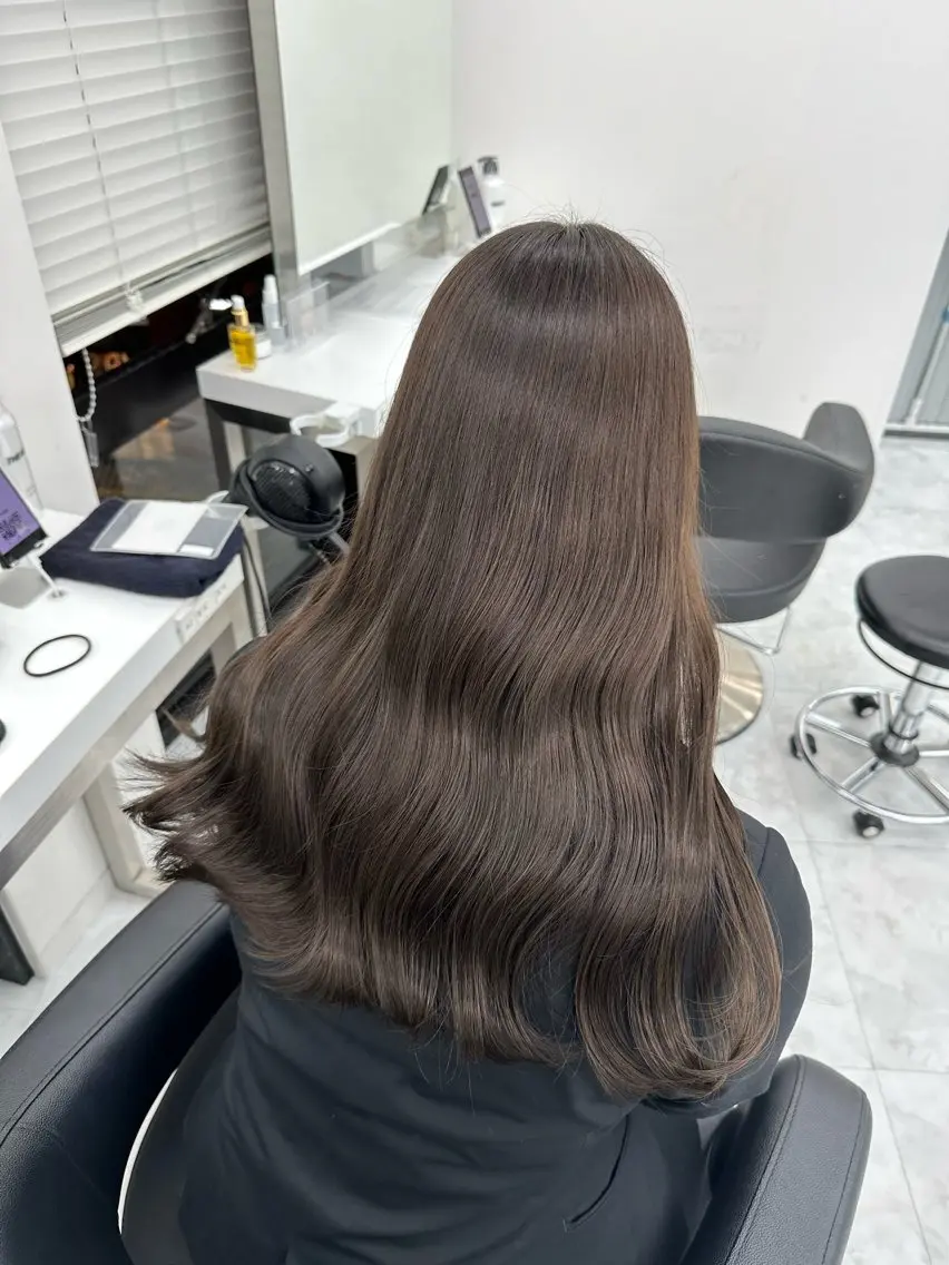 ミディアム ヘアカラー トリートメント ヘッドスパ ヘアセット rio🧚🏻♀️ 暖色/グレージュのヘアスタイル