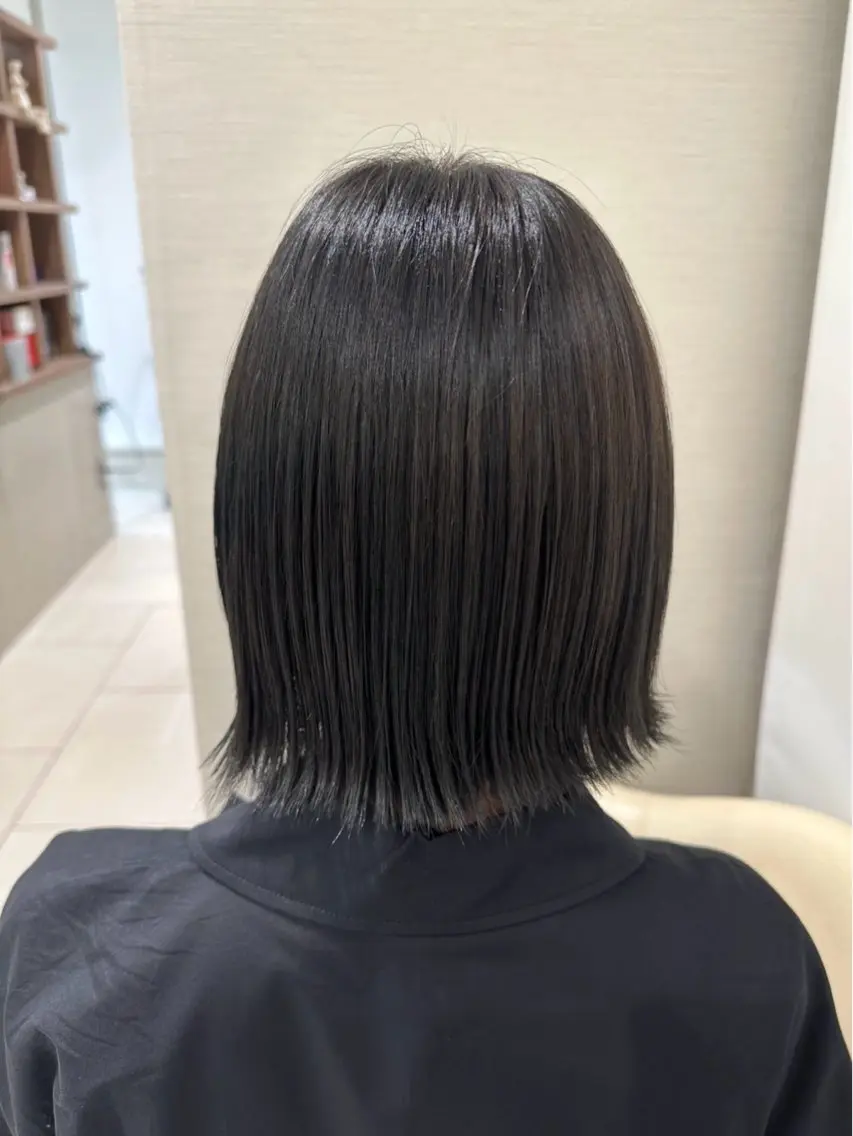 ショート 川端 芽衣のヘアスタイル