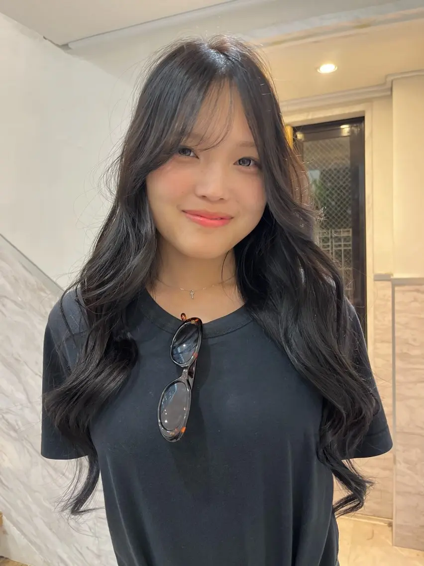 ロング 小船 柚月のヘアスタイル