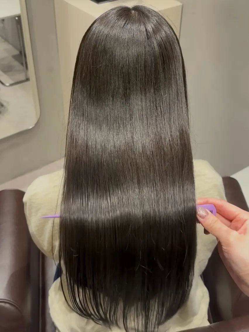 ロング カラー ベージュカラー 透明感カラー グレージュ オリーブベージュ オリーブカラー カット ヘアカラー トリートメント 赤み消し透明感🤍 髪質改善🌙/伽音のヘアスタイル