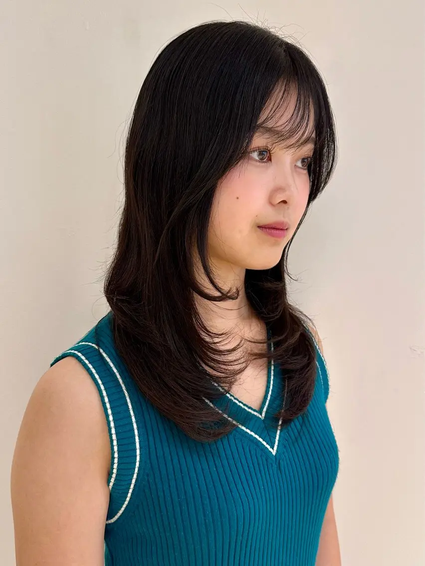 セミロング カット ヘアカラー なりたいが叶う ながしまじゅんきのヘアスタイル