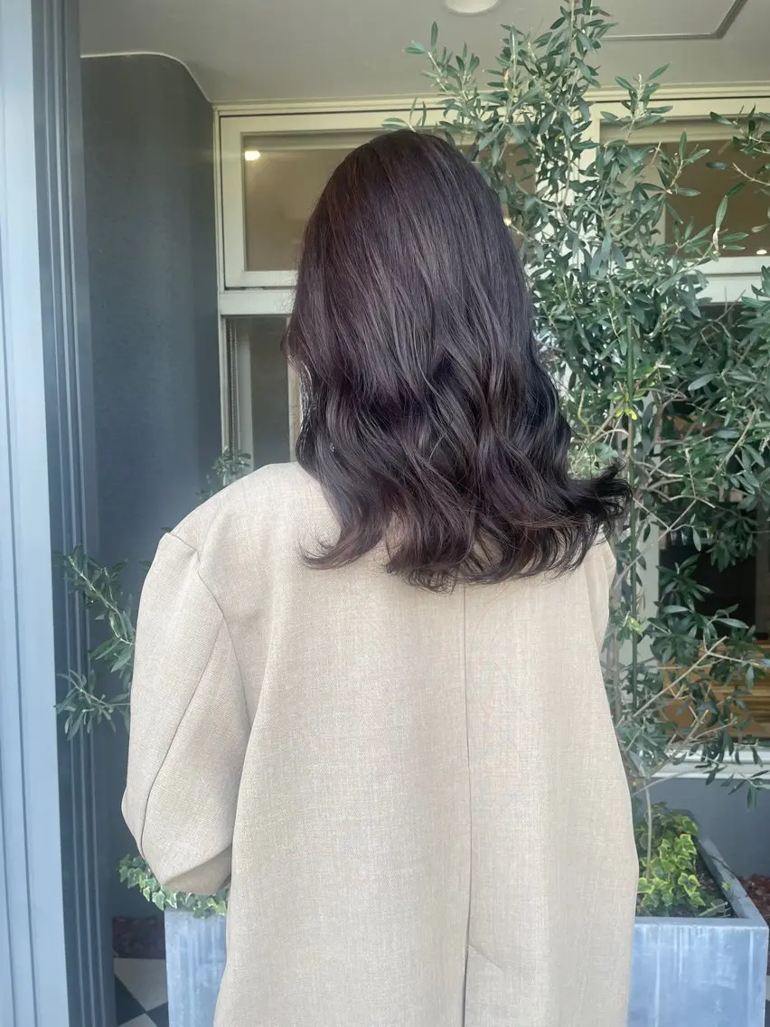 セミロング カット ヘアカラー トリートメント 石戸 春菜のヘアスタイル