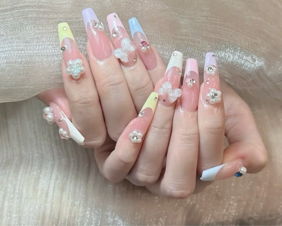 ネイル アートネイル フレンチネイル ジェルネイル 韓国ネイル マグネットネイル ハンドネイル Lenie Nail Okuboのネイルデザイン