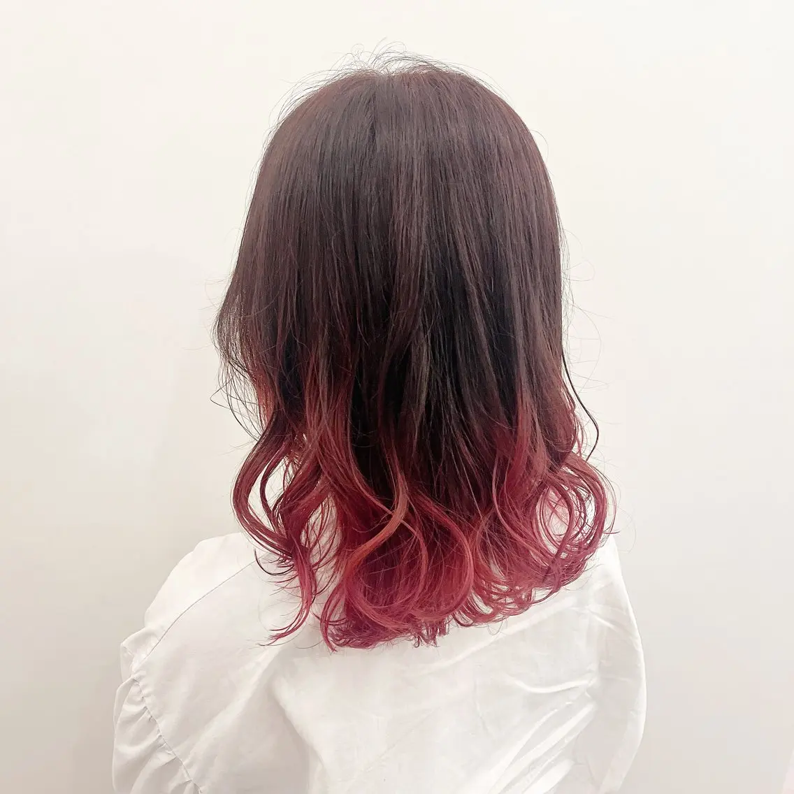 セミロング カラー ブリーチ 🌷お洒落推しカラー moe🐰🌷のヘアスタイル