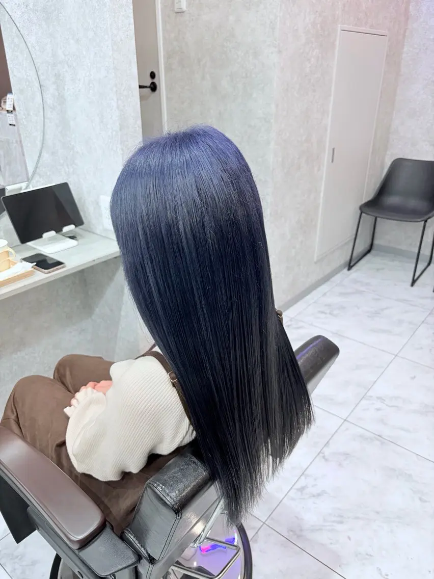 ロング 🦋ハイトーン🦋 石山 希理🦋のヘアスタイル