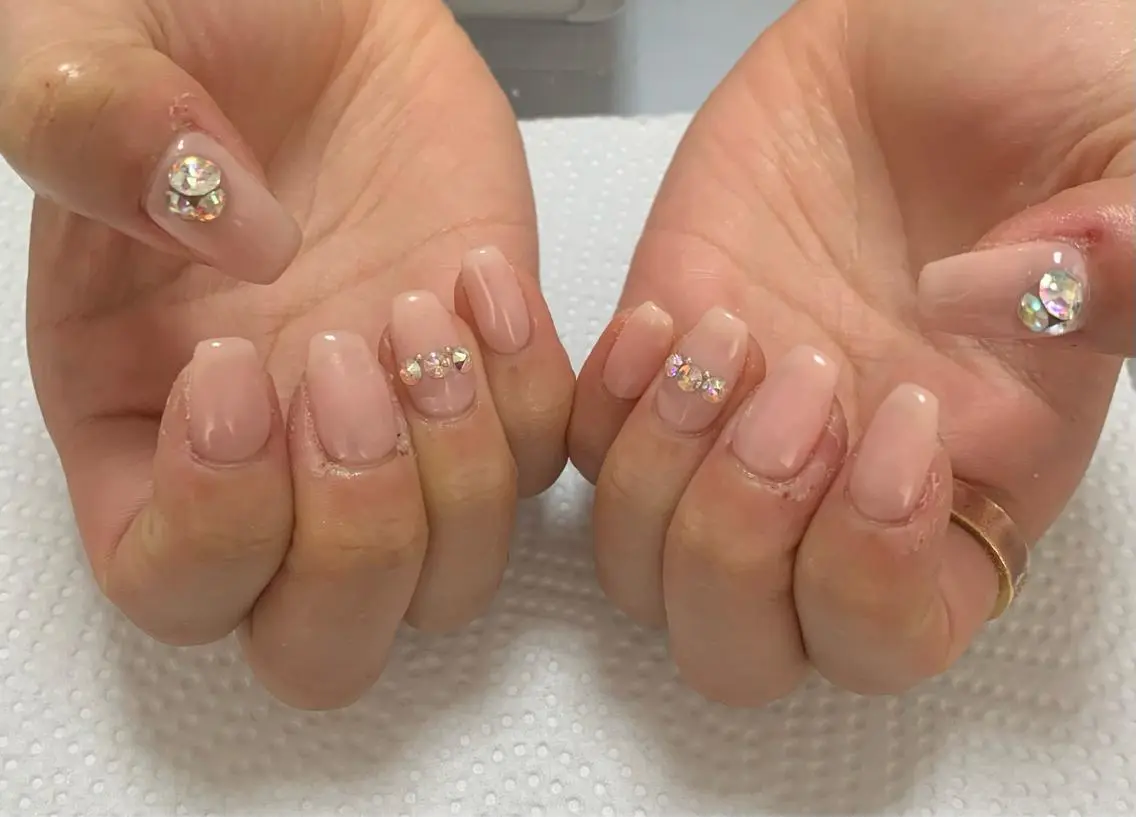 ネイル シンプルネイル ストーンネイル nail M&Tのネイルデザイン