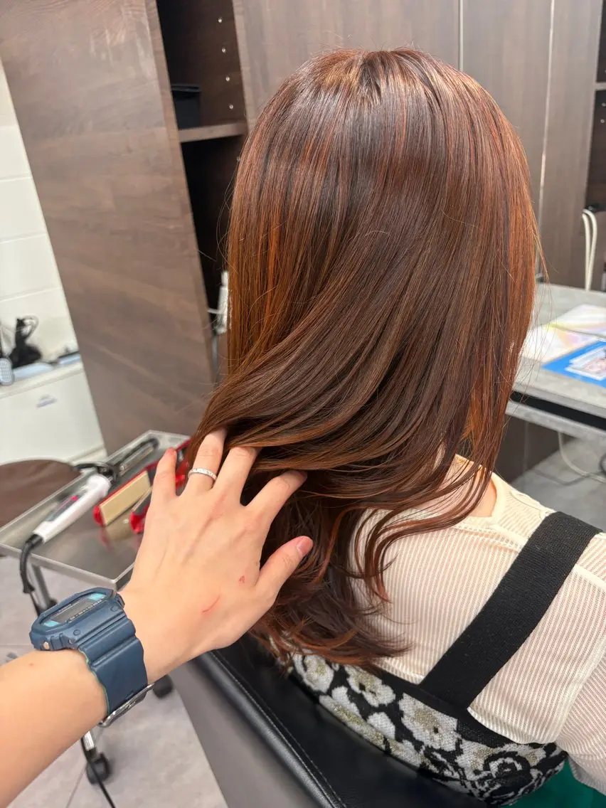 セミロング カラー 鳥ちゃん🐥/中性系 /西中島/新大阪のヘアスタイル
