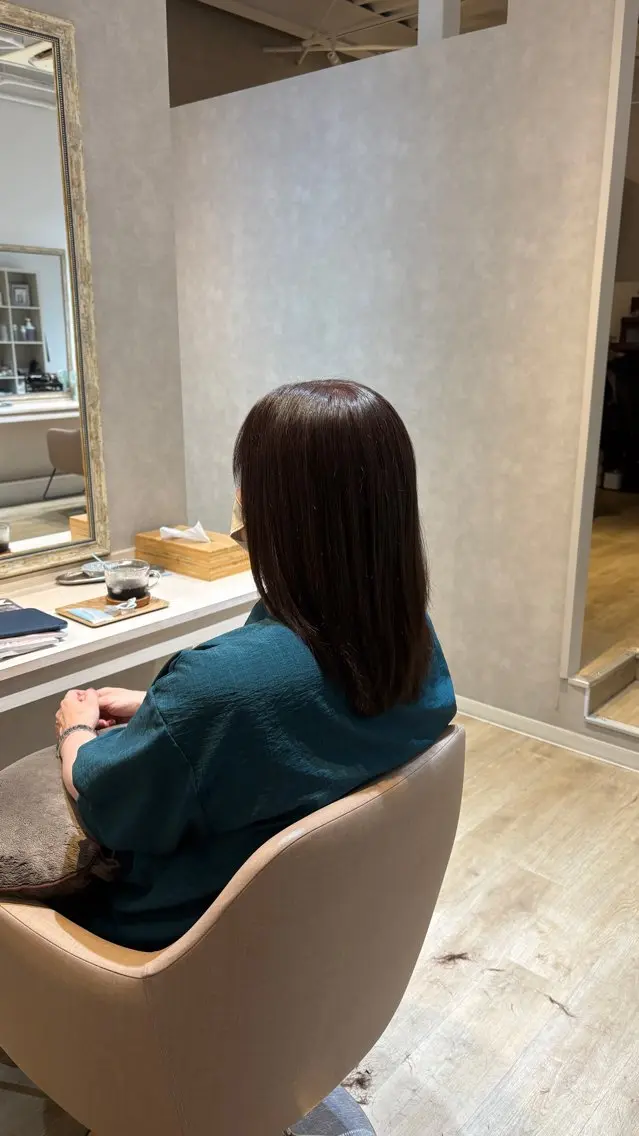 セミロング カラー カット ヘアカラー soelいずみ野🌱 高橋のヘアスタイル