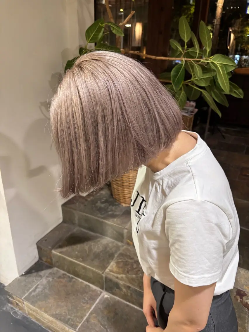 イルミナブリーチオンカラーメニュー🎀前頭ブリーチ、リタッチブリーチOK!の写真