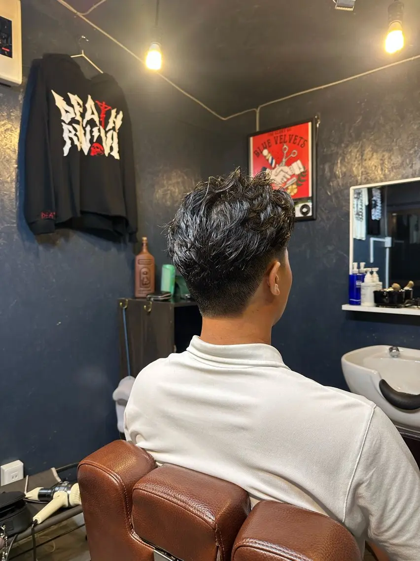 パーマ メンズ メンズパーマ ツーブロック 刈り上げ SHINDOU RYUYAのヘアスタイル
