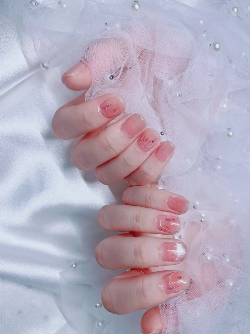 ネイル Cutil. Nail🌈のネイルデザイン