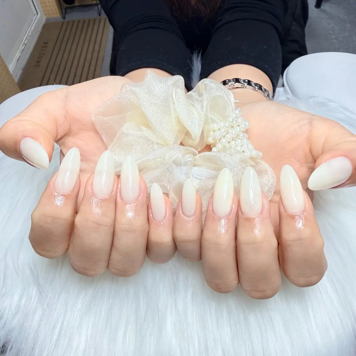 ネイル ジェルネイル ロングネイル ニュアンスネイル ワンカラーネイル シンプルネイル Kora Nailのネイルデザイン