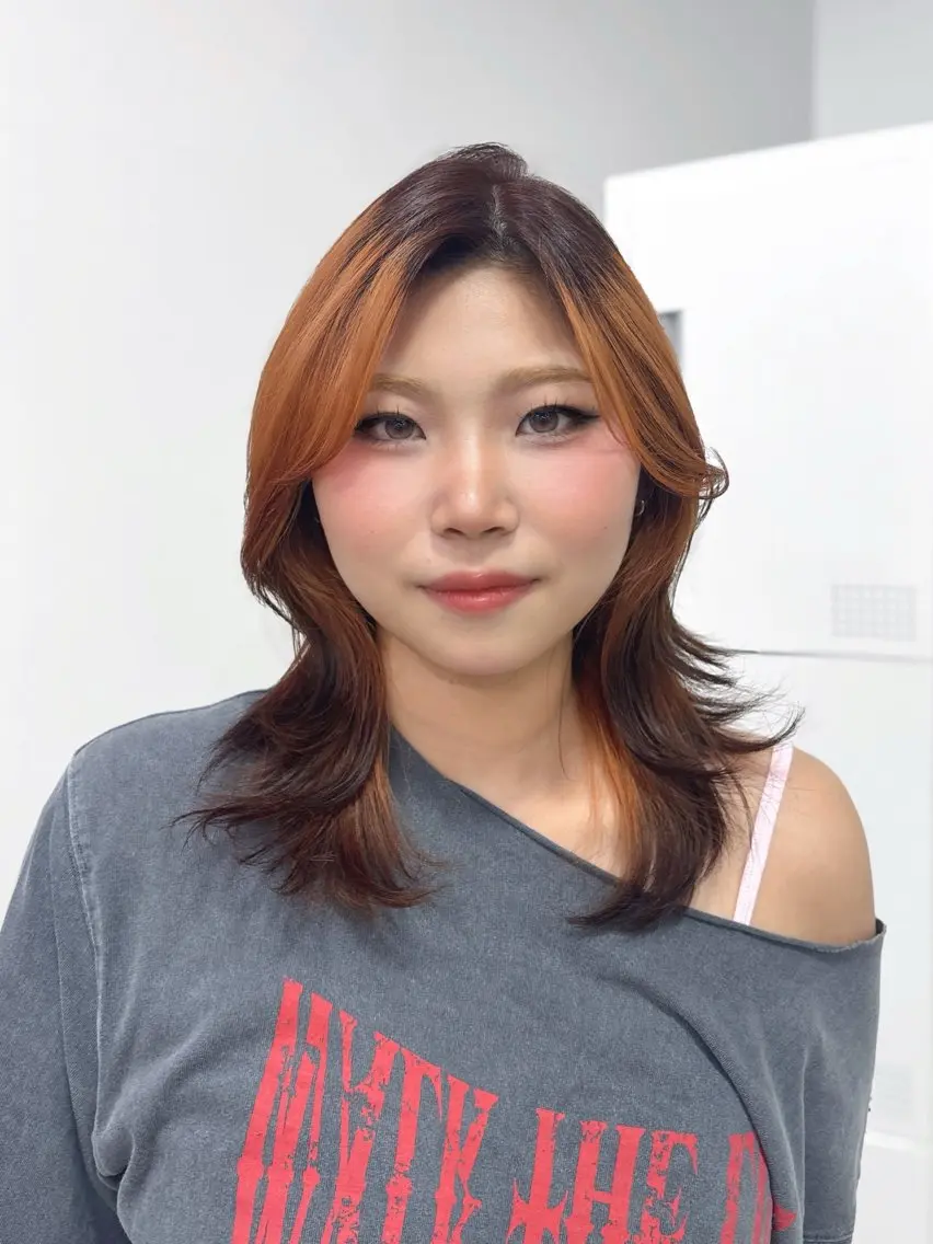 カラー ベージュカラー ブリーチ デザインカラー ハイトーンカラー オレンジ ヘアカラー 艶カラー💞 amiのヘアスタイル