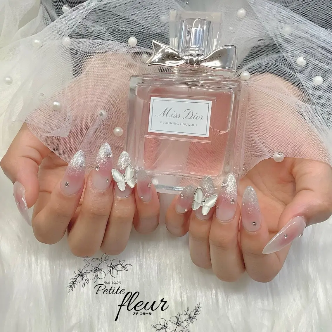 ネイル キラキラネイル 持ち込み ❁⃘*。Petite fleur❁⃘*りさのネイルデザイン