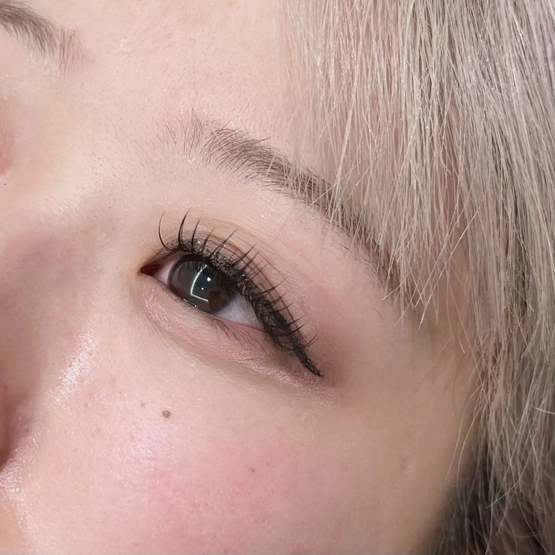 フラットラッシュ80本（コーティング仕上げ✨）　※色味:ブラックの写真
