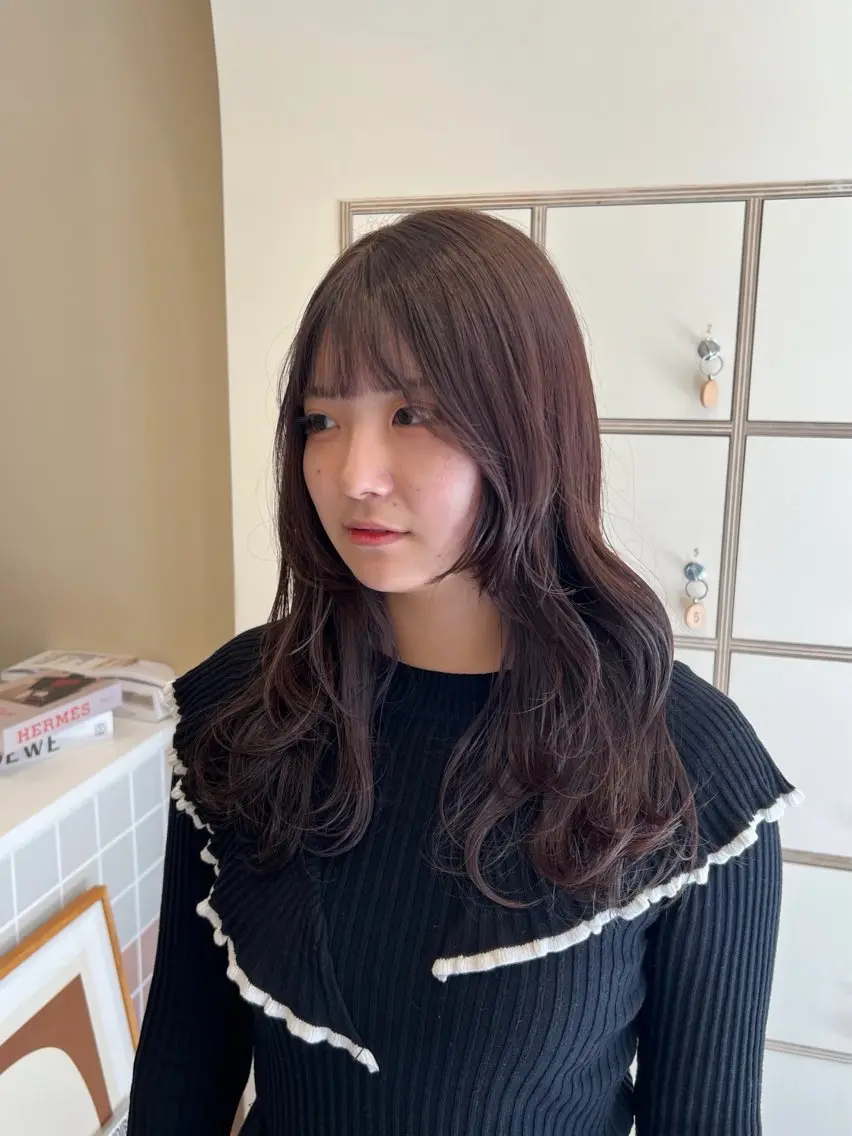 ミディアム レイヤーカット カット ヘアカラー トリートメント mizuki ,のヘアスタイル