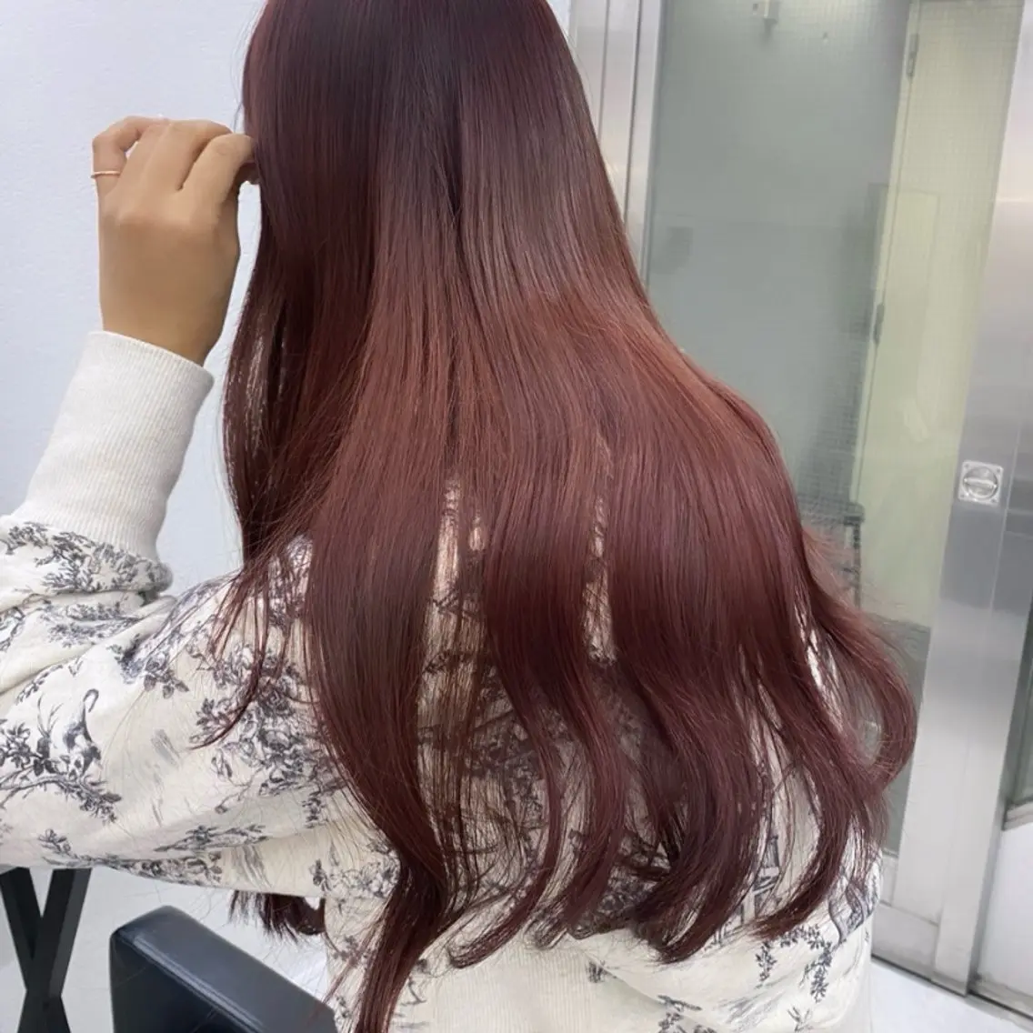 セミロング カラー アッシュ ベージュカラー 黒髪 ブルーカラー ブルーブラック カット ヘアカラー トリートメント ヘッドスパ ヘアセット 艶感/韓国風 🤍moeka🤍のヘアスタイル