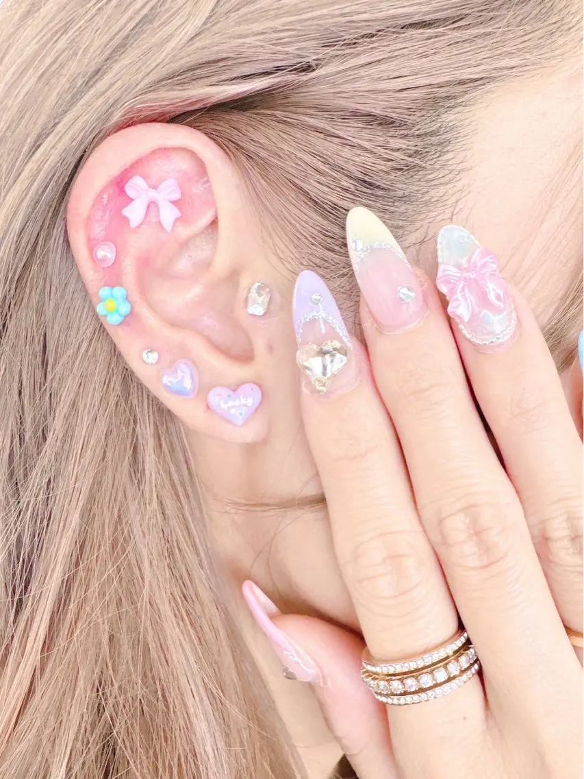 耳つぼジュエリー💎おまかせプラン10~16粒の写真
