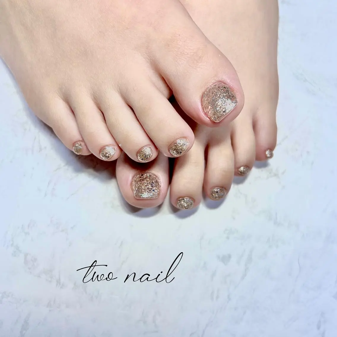 ネイル アートネイル フットネイル ハート ニュアンスネイル ホワイト ハンドネイル two nailのネイルデザイン
