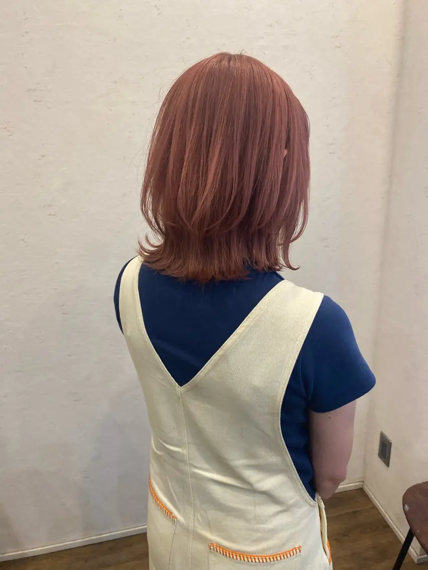 ミディアム カラー ベージュカラー ブリーチ ピンクカラー ピンクベージュ インナーカラー🌈 サイトウ ミズキのヘアスタイル